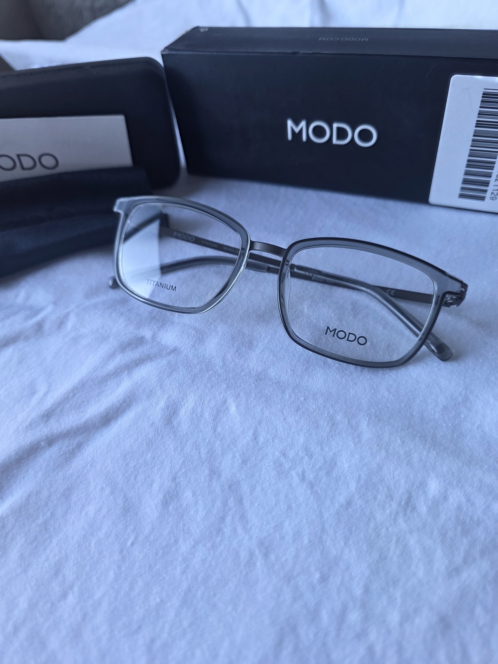 Modo Men's Light Grey Titanium (Light Weight) Frame Eyeglasses 51/18/145